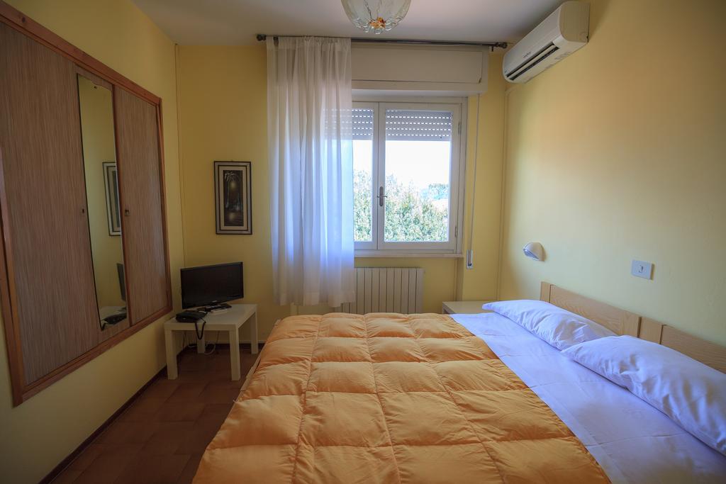Hotel Il 9 Camaiore Exterior photo